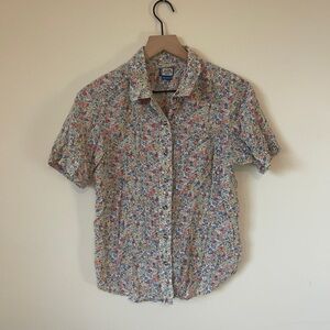 Kavu Women’s Lightweight Floral Button Down Short Sleeve Adventure Shirt Size S